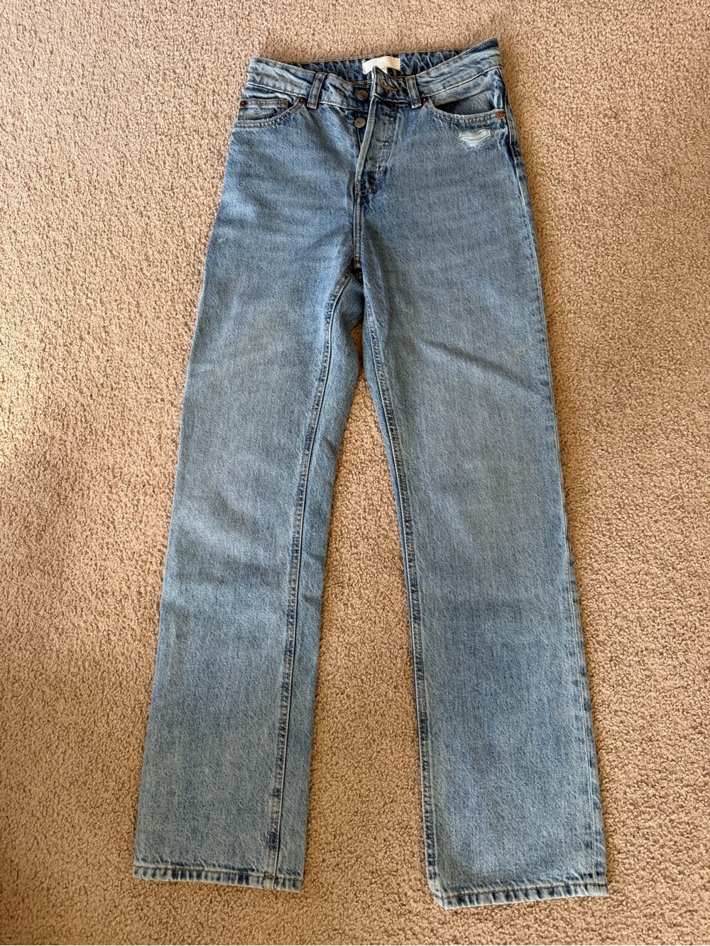 H&M Light Blue Straight-Leg Jeans